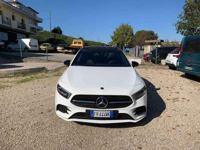 Mercedes-Benz Classe A d Automatic 4p. Premium Bianco usata Penne