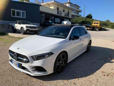 Mercedes-Benz Classe A d Automatic 4p. Premium Bianco usata Penne