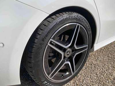 Mercedes-Benz Classe A d Automatic 4p. Premium Bianco usata Penne