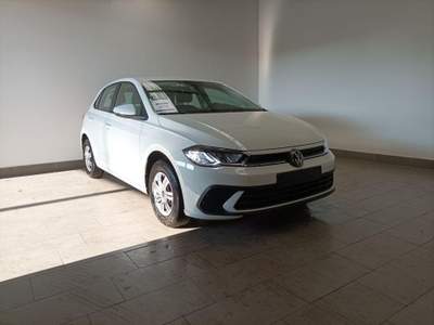 Volkswagen Polo 1.0 Edition Plus Bianco usata Magenta