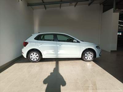 Volkswagen Polo 1.0 Edition Plus Bianco usata Magenta