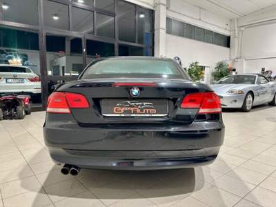 BMW Serie 3 325i i cat Cabrio Futura Nero usata Bussero