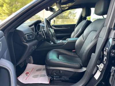 Maserati Levante V6 Diesel 250cv AWD Granlusso MY20 Nero usata Castellaneta