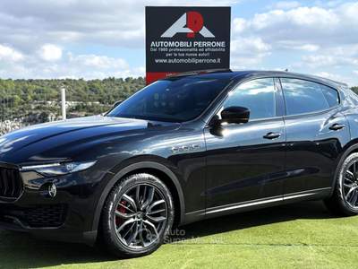 Maserati Levante V6 Diesel 250cv AWD Granlusso MY20 Nero usata Castellaneta