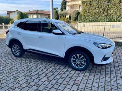 MG HS 1.5T-GDI Comfort Bianco usata Cadrezzate con Osmate