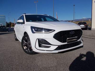 Ford Focus 1.5 EcoBlue 120CV automatico SW ST-Line Bianco usata SAN VENDEMIANO
