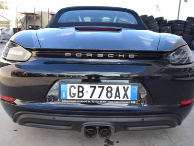 Porsche 718 2.0 T *Sedili risc.,CarPlay,Navi,Bose,Scarico* Nero usata San Vito dei Normanni
