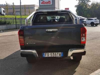 Isuzu D-Max 1.9 Crew Cab Solar 4WD A/C Grigio usata Scarperia e San Piero
