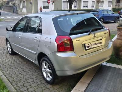 Toyota Corolla 1.6 16V 5 porte Argento usata Limbiate