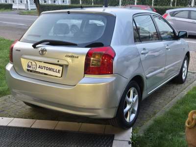 Toyota Corolla 1.6 16V 5 porte Argento usata Limbiate