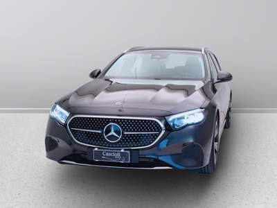 Mercedes-Benz CLA sse E - S214 SW - E SW 220 d Advanced auto Grigio usata Mosciano Sant'Angelo