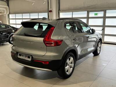 Volvo XC40 B3 automatico Essential Grigio usata Padova