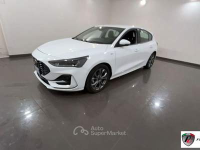 Ford Focus  1.0 EcoBoost 125 CV S&S ST Line Bianco usata Albano Laziale