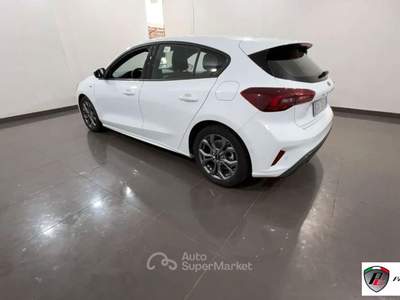 Ford Focus  1.0 EcoBoost 125 CV S&S ST Line Bianco usata Albano Laziale