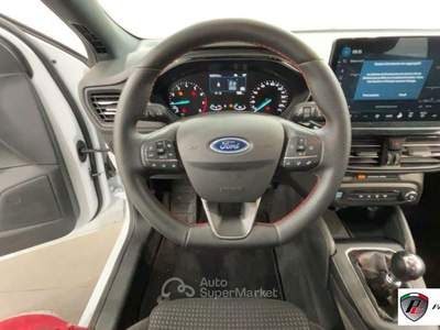Ford Focus  1.0 EcoBoost 125 CV S&S ST Line Bianco usata Albano Laziale