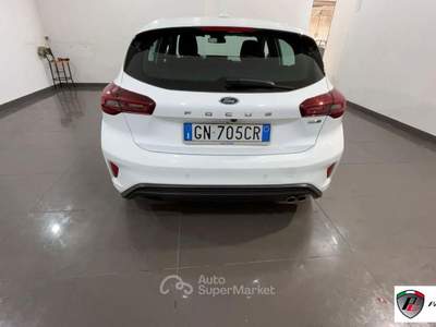 Ford Focus  1.0 EcoBoost 125 CV S&S ST Line Bianco usata Albano Laziale
