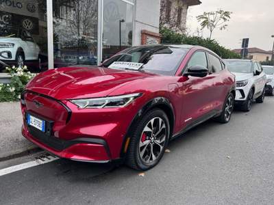 Ford Mustang Mustang Mach-E Elettrico Standard 269CV Rosso usata Bra