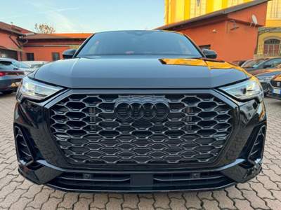 Audi Q3 SPB 35 TFSI S-TRONI S-LINE EDITION Nero usata Milano