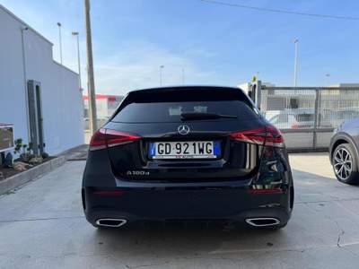 Mercedes-Benz Classe A d Automatic 4p. Premium Nero usata Melpignano