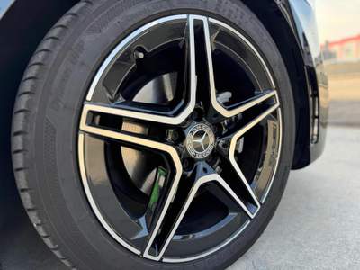 Mercedes-Benz Classe A d Automatic 4p. Premium Nero usata Melpignano