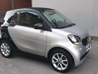 Smart ForTwo 70 1.0 twinamic Passion Argento usata Sanremo