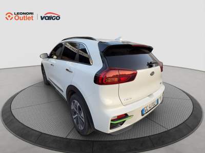 Kia Niro  - e-niro 64 kwh style Bianco usata ROMA