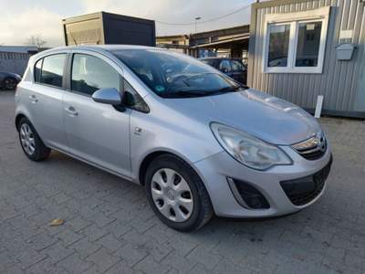 Opel Corsa 1.2 5 porte Edition Argento usata Castelnuovo Rangone