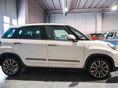 Fiat 500L 1.3 Multijet 95cv Cross Bianco usata Pianezza