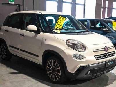 Fiat 500L 1.3 Multijet 95cv Cross Bianco usata Pianezza
