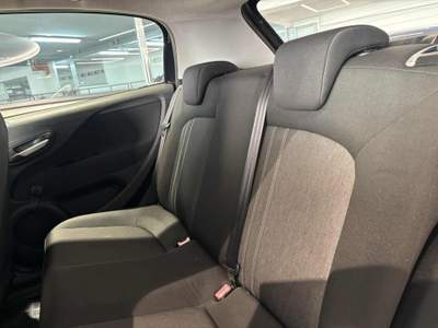 Fiat Punto 1.2 8V 5 porte Lounge GPL Nero usata Sant'Antonio Abate