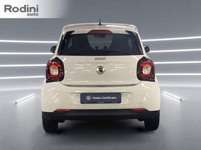 Smart ForFour 70 1.0 Passion Bianco usata ZEVIO