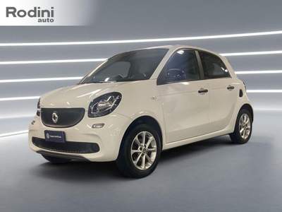 Smart ForFour 70 1.0 Passion Bianco usata ZEVIO