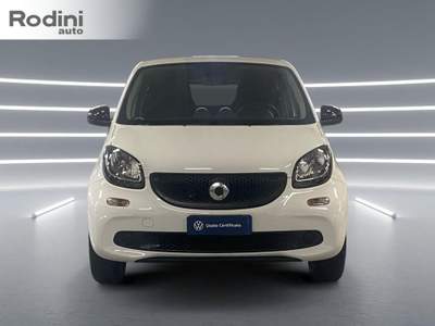 Smart ForFour 70 1.0 Passion Bianco usata ZEVIO