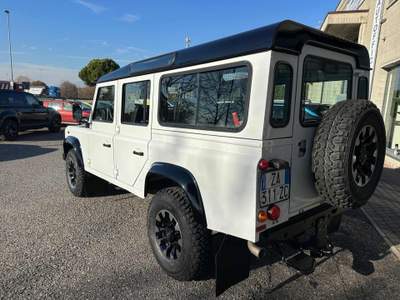 Land Rover Defender 110 2.2 TD4 Station Wagon  "PREZZO IVA COMPRESA" Bianco usata Seriate