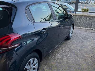 Peugeot 208 PEUGEOT 208 ACTIVE PURETECH 68 CV Blu/Azzurro usata NAPOLI