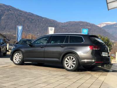 Volkswagen Passat 2.0 TDI DSG Business *CLIMA 3 ZONE*CERCHI IN LEGA Grigio usata Feltre