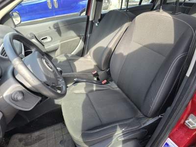 Renault Clio 1.2 16V 5 porte Rosso usata Sassari