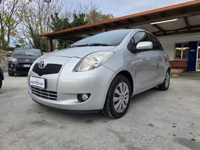 Toyota Yaris 1.3 5 porte Sol Grigio usata Sassari