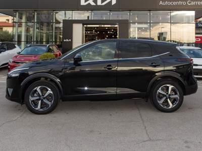 Nissan Qashqai MHEV 140 CV N-Connecta Nero usata Fondi