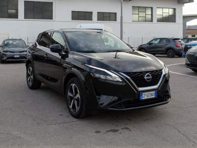 Nissan Qashqai MHEV 140 CV N-Connecta Nero usata Fondi