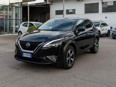 Nissan Qashqai MHEV 140 CV N-Connecta Nero usata Fondi