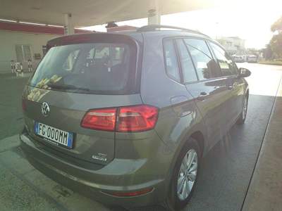 Volkswagen Golf 1.6 TDI 115CV Comfortline BlueMot. Tech. Grigio usata Montemesola
