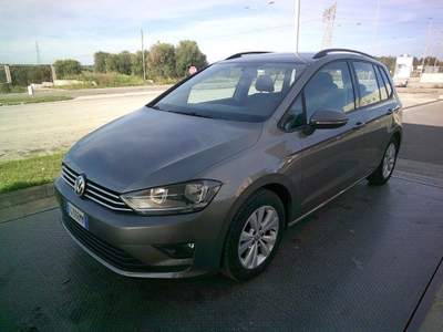 Volkswagen Golf 1.6 TDI 115CV Comfortline BlueMot. Tech. Grigio usata Montemesola