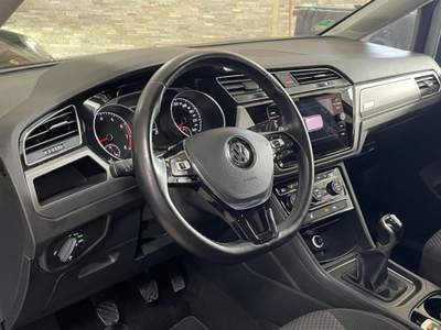 Volkswagen Touran 1.5 TSI ACT Comfortline BlueMotion Technology Nero usata Castelnuovo Rangone