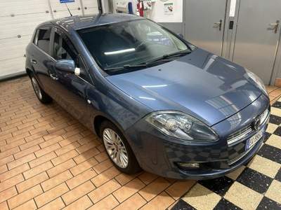 Fiat Bravo 1.6 MJT 120 CV DPF Emotion Blu/Azzurro usata Melegnano