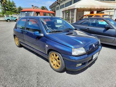 Renault Clio 1.8i 16V Blu/Azzurro usata RONCADE