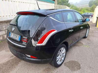 Lancia Delta 1.6 MJT DPF Selectronic Oro Nero usata Grottaminarda