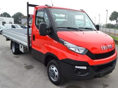 Iveco Daily 35C13 2.3 HPT PL CASSONE FISSO PASSO 3750 Rosso usata COMACCHIO
