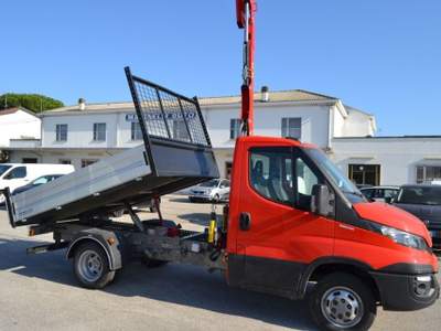 Iveco Daily 35C13 2.3 RIBALTABILE CON GRU HC38 A 3 SFILI Rosso usata COMACCHIO