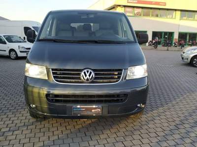 Volkswagen Caravelle CARAVELLE 2.5 TDI 174 CV FULL DSG Grigio usata Venezia